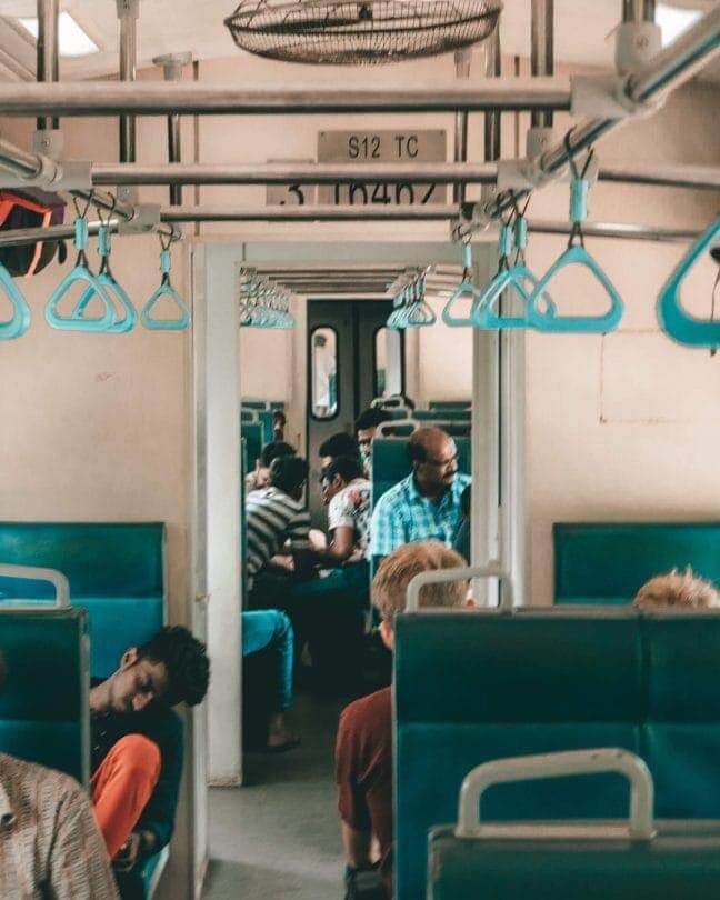 famous train ride sri lanka