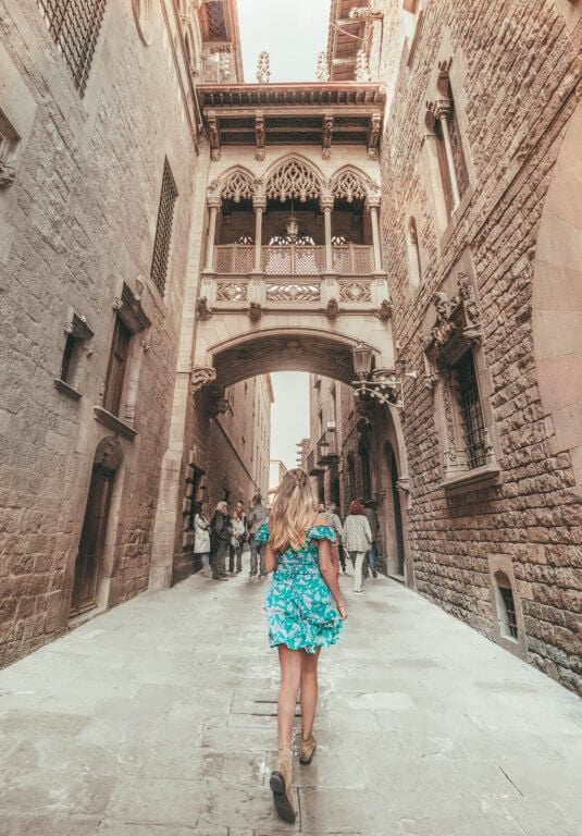 BARCELONA SPAIN GET YOUR GUIDE intelligence overview