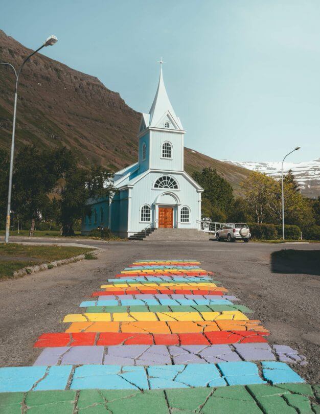 things to do iceland church seydisfjordur