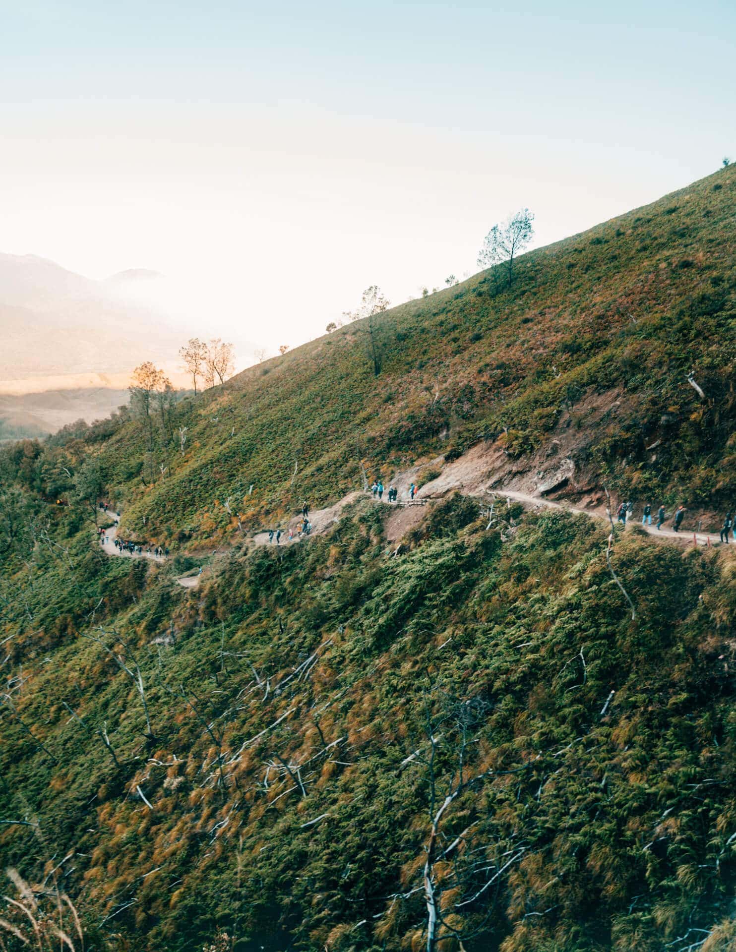 visit ijen tour hike