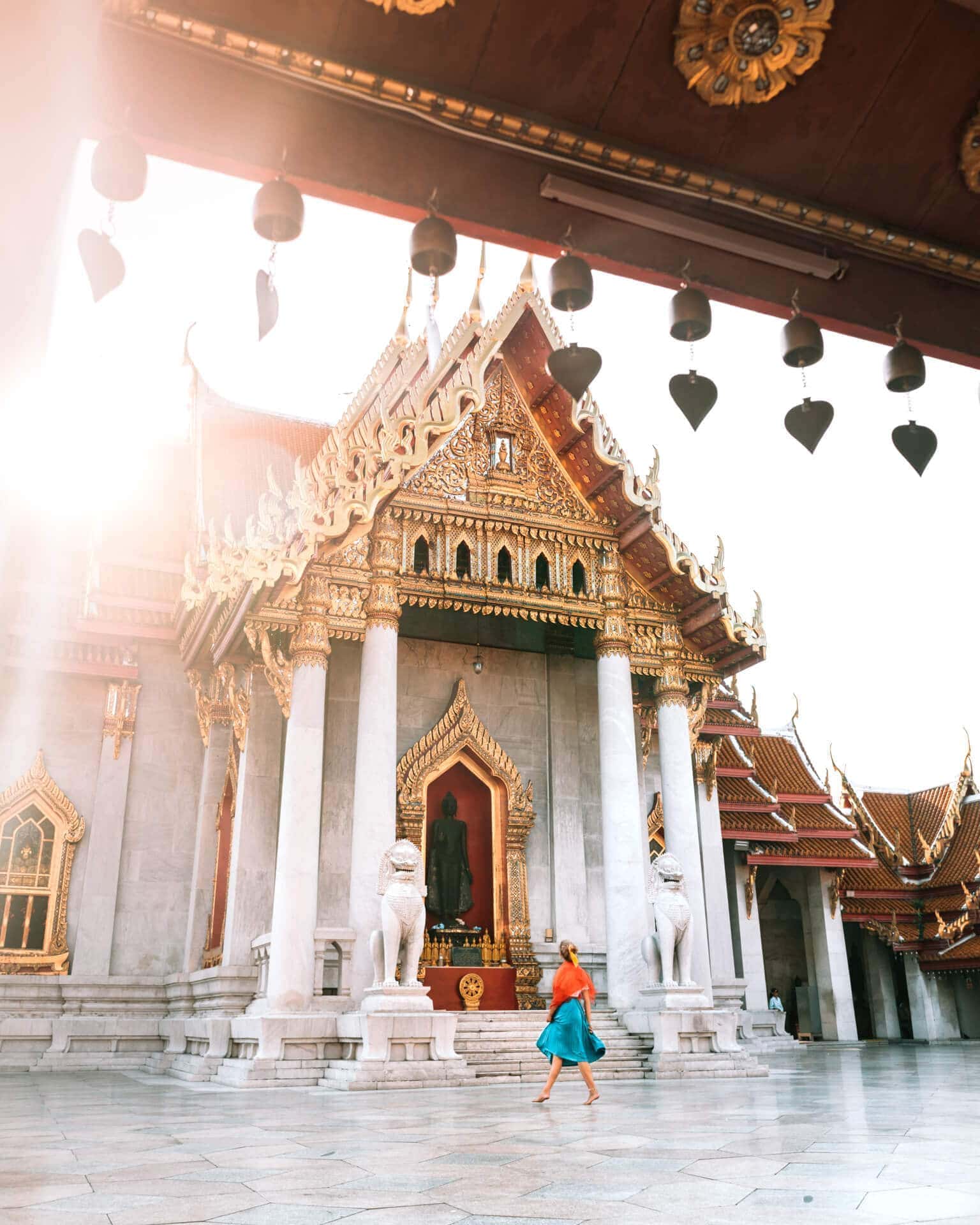 dingen om te doen bangkok Wat Benchamabophit zonsopgang