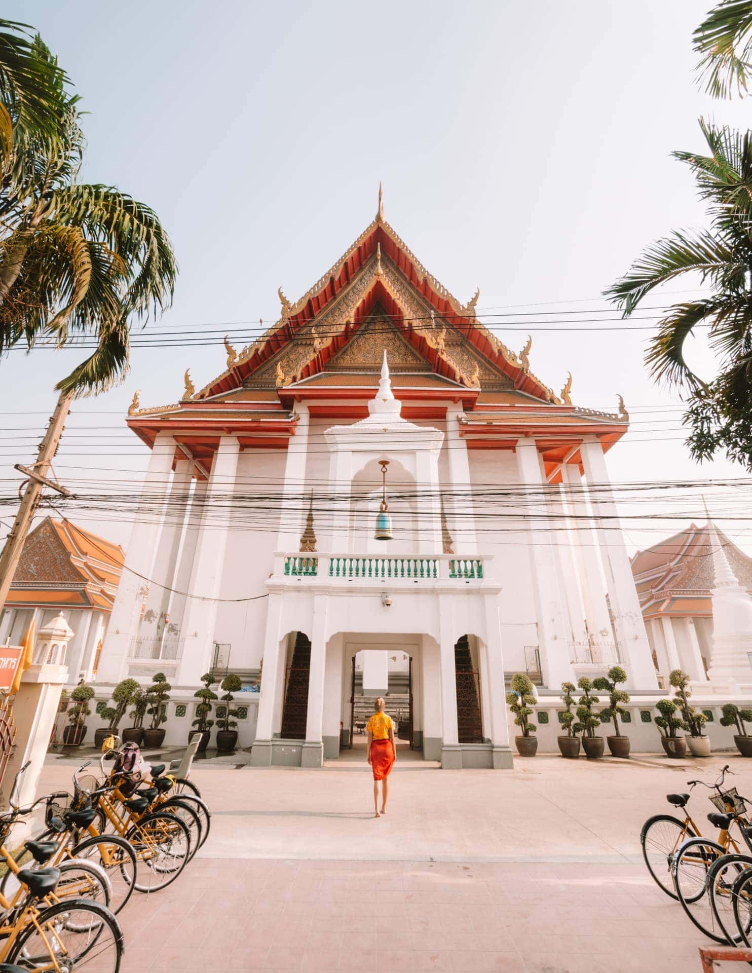 things to do bangkok bike tour temple