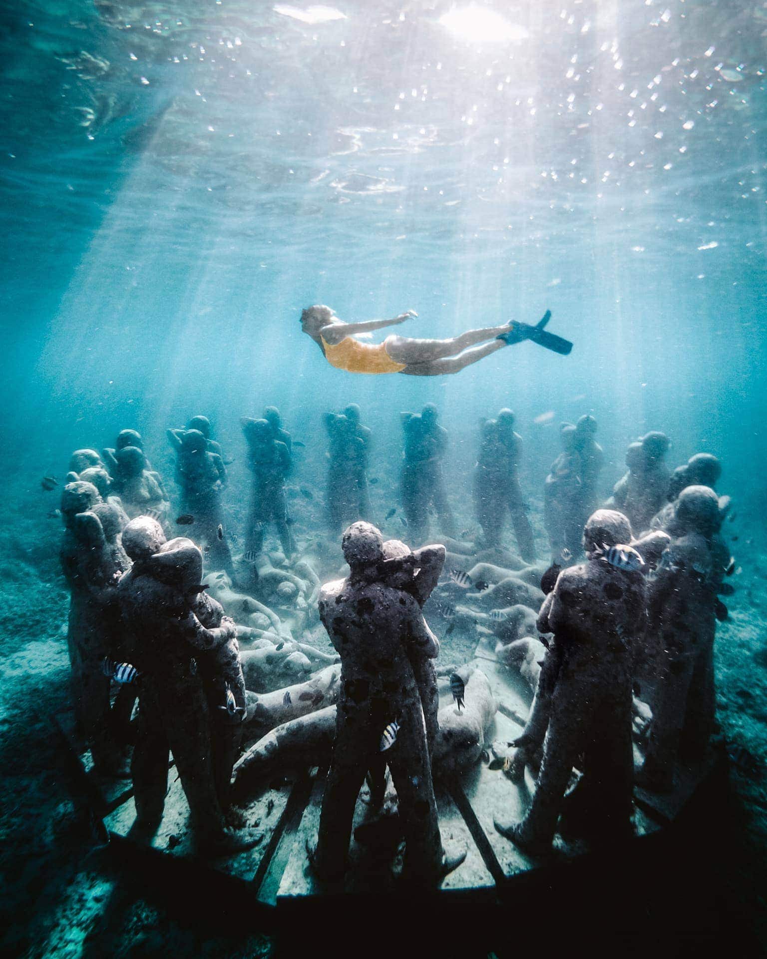 gili snorkeling underwater sculptures