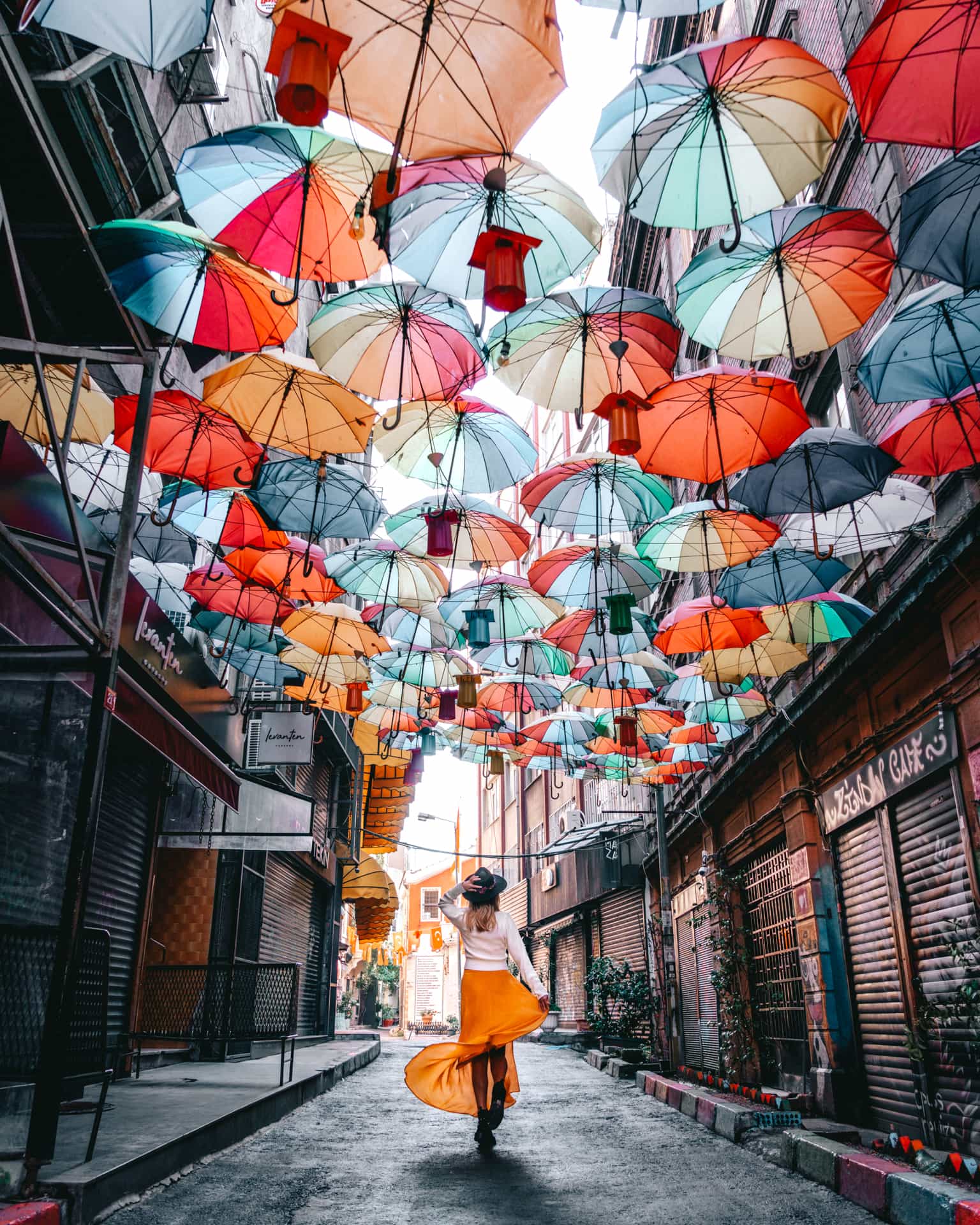 dingen om te doen istanbul paraplu straat