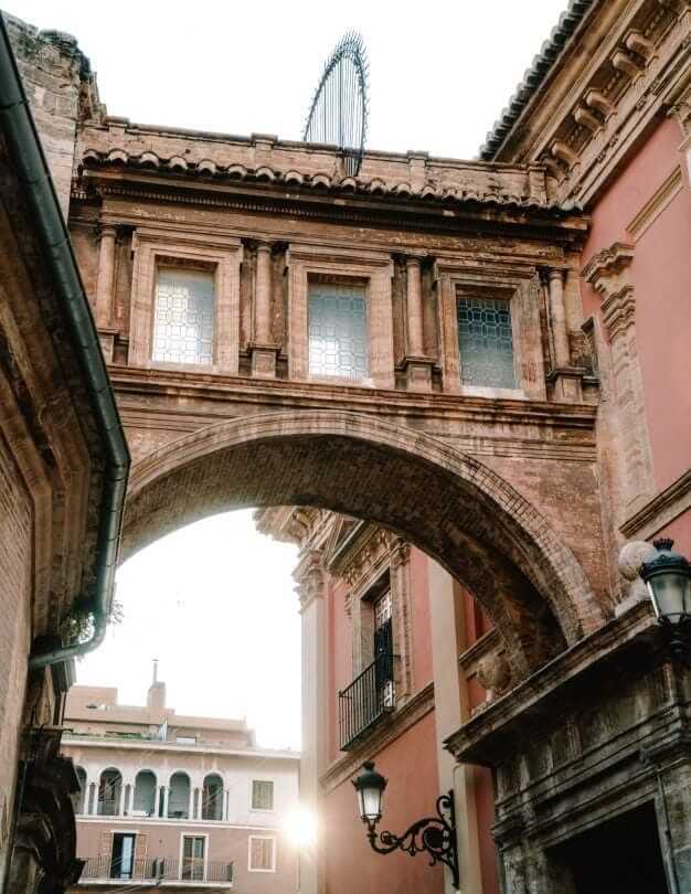 valencia arch