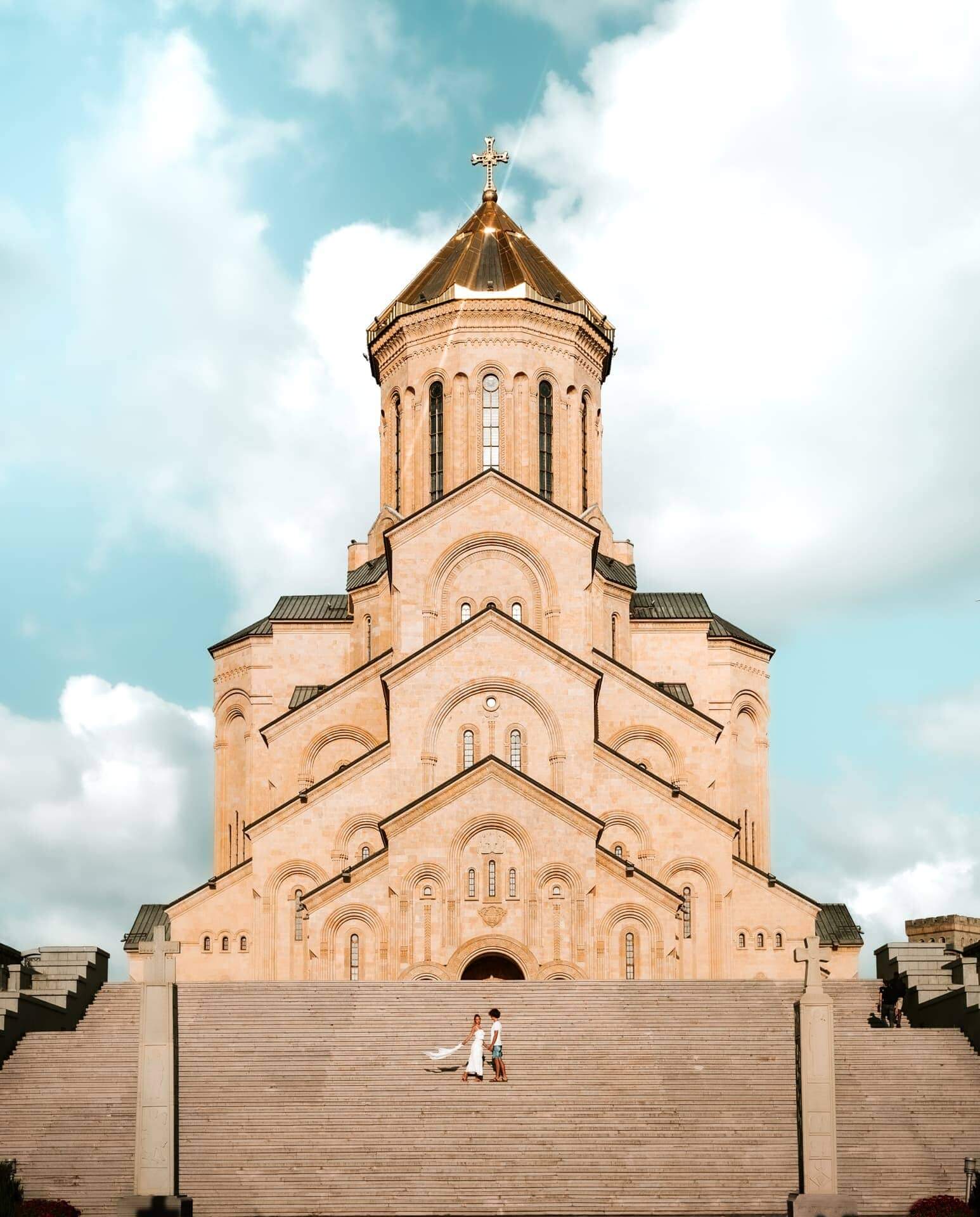 tbilisi georgia Holy Trinit Cathedral