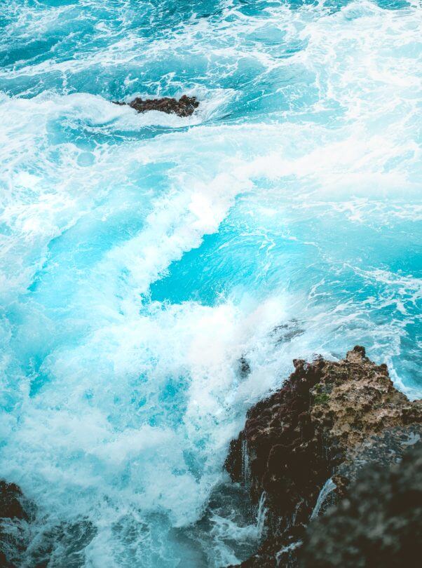 blue lagoon wave