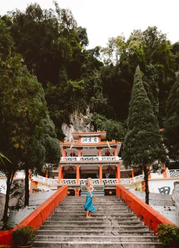 things to do ipoh Perak Tong Cave Temple