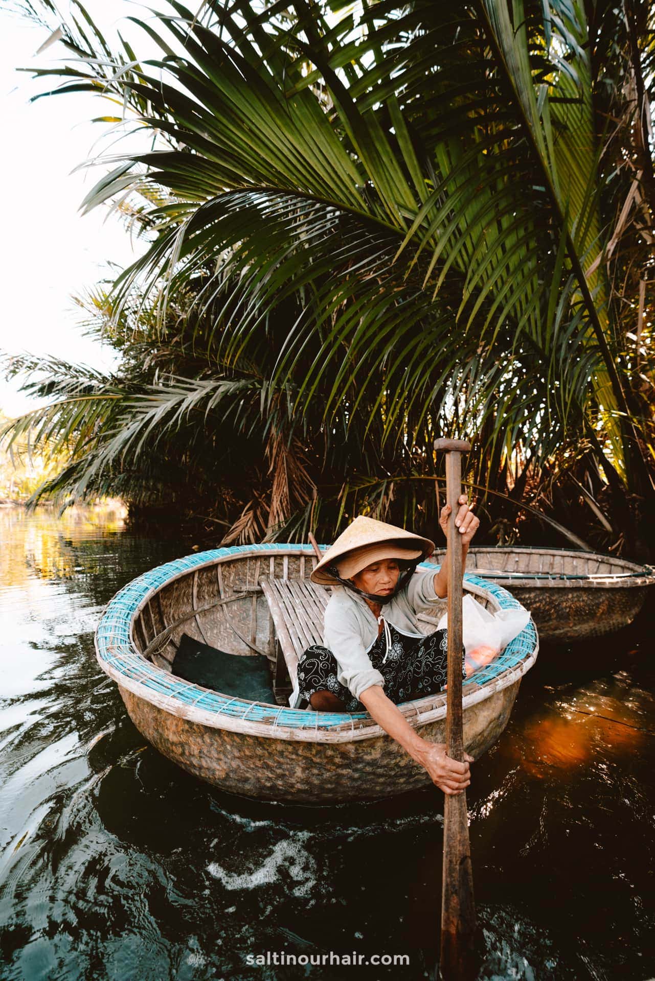 best things to do vietnam basket boat