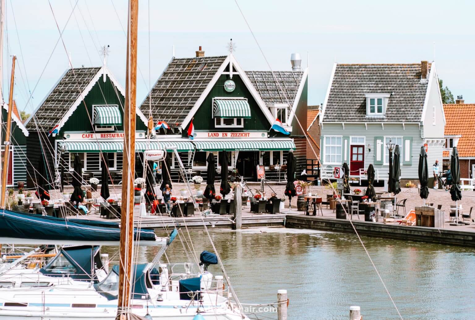 Volendam & Marken – Beautiful Villages in a Day Trip from Amsterdam