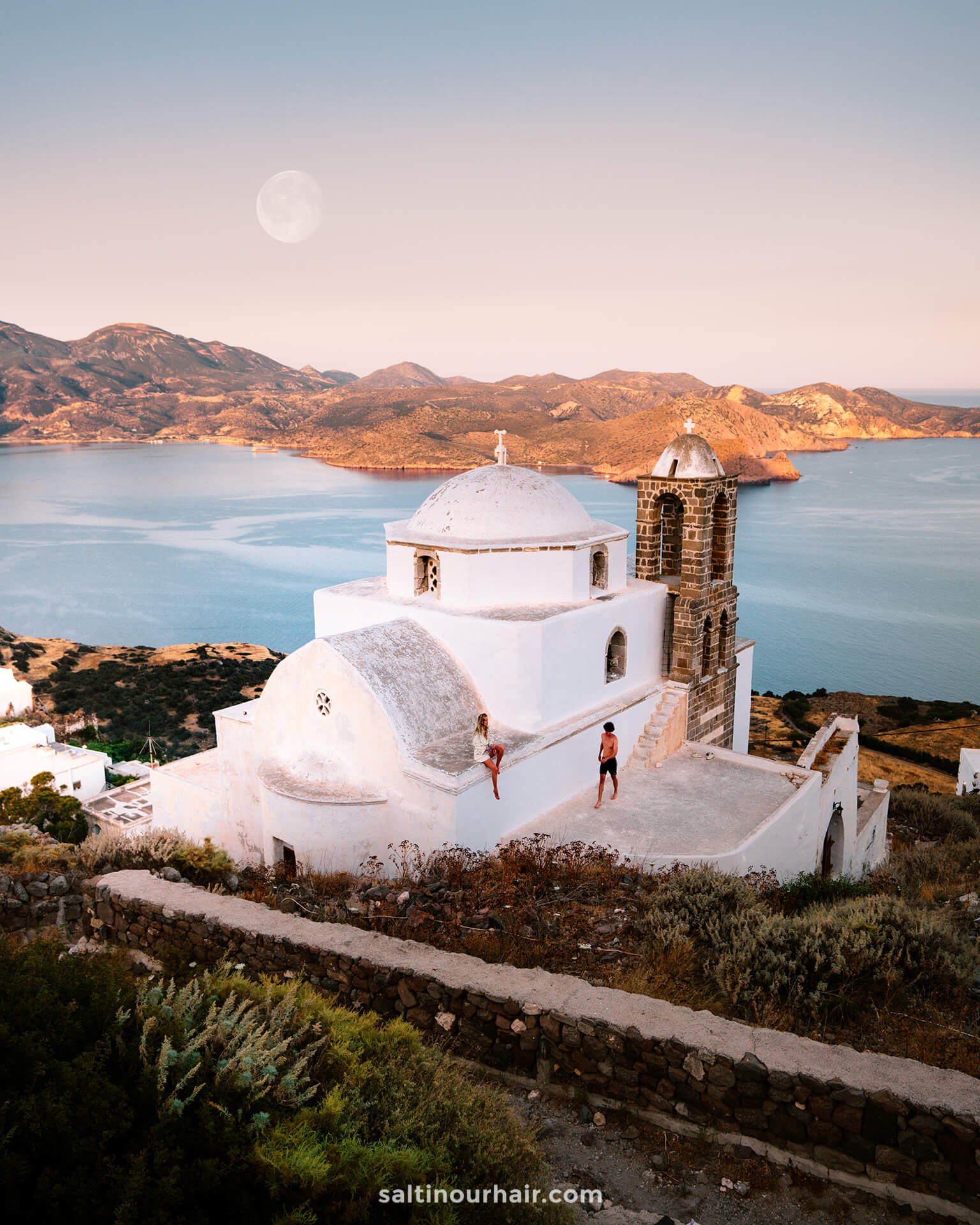 Greek island hopping milos