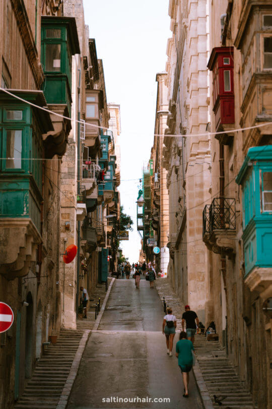 how to get to gozo malta