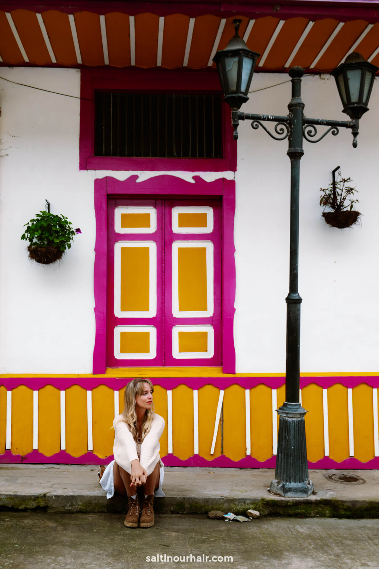 colombia 2-week itinerary salento colorful houses