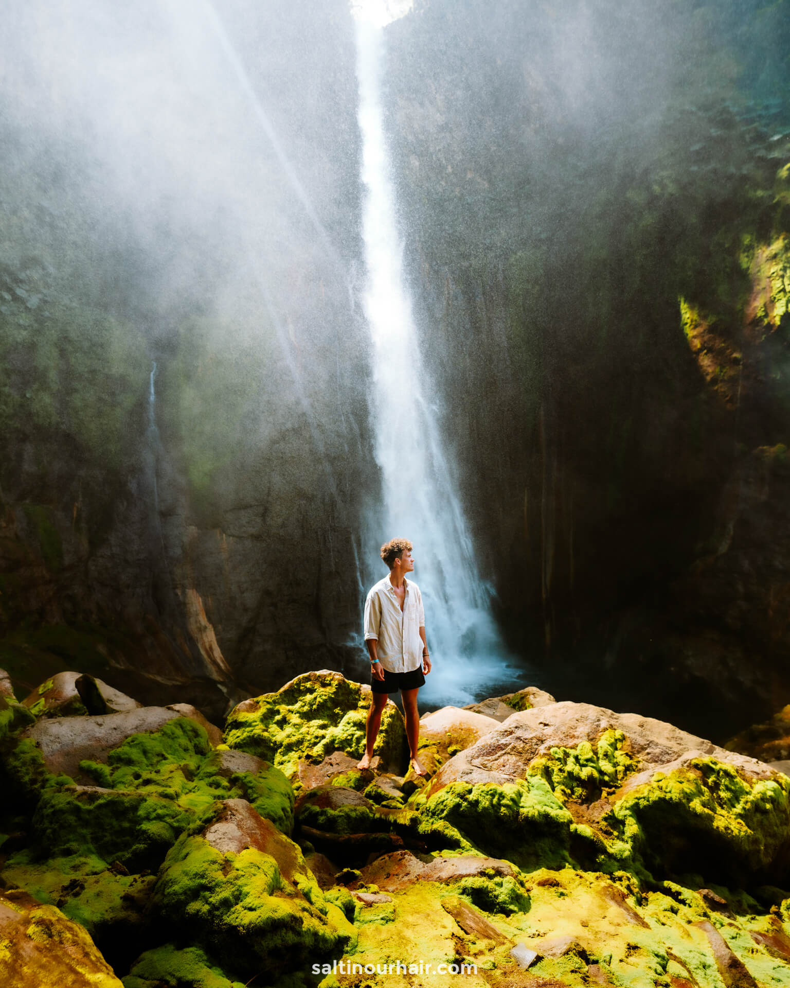 Costa Rica 3 week itinerary Bajos del Toro waterfalls