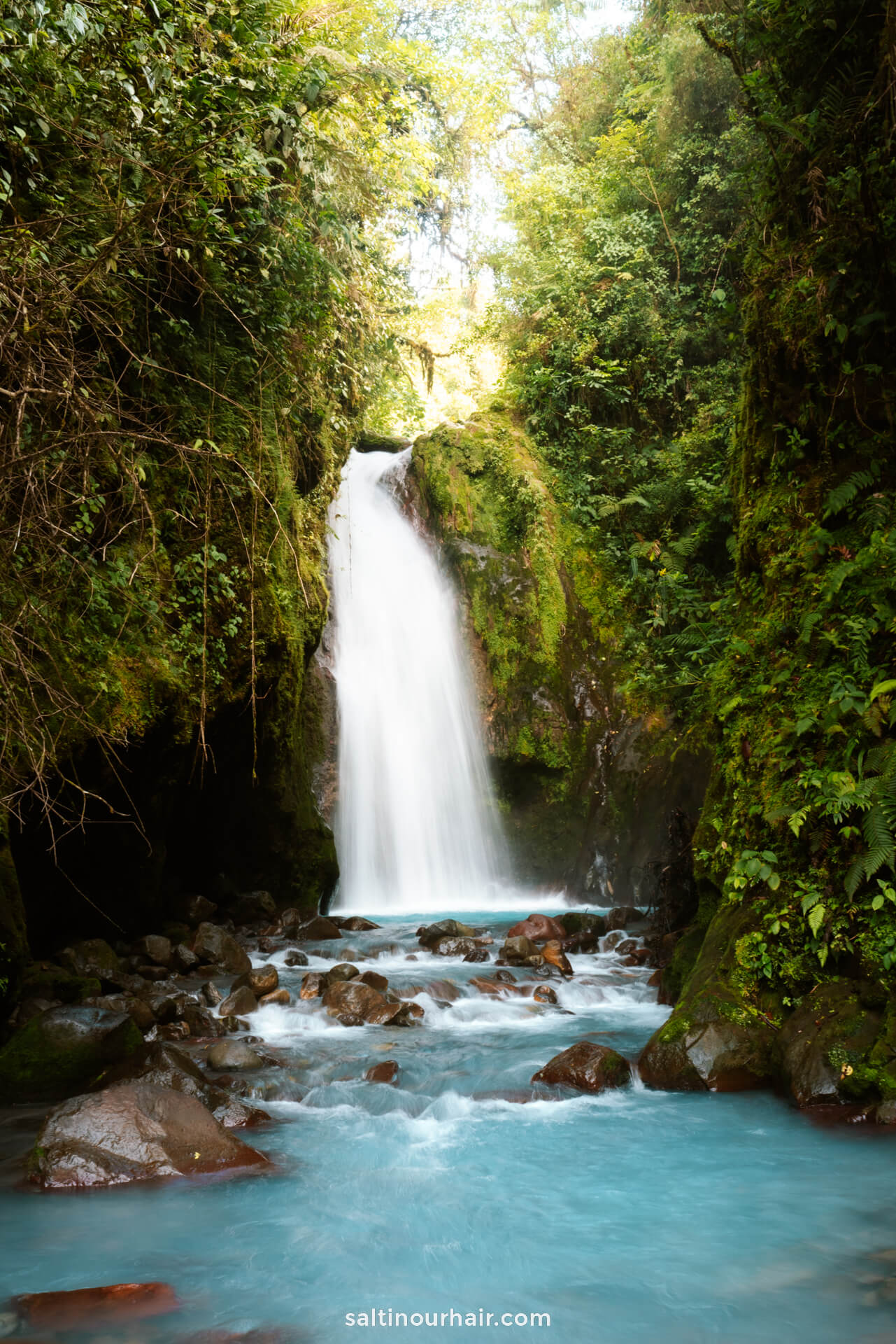 Best Waterfalls Bajos del Toro Costa Rica blue falls 