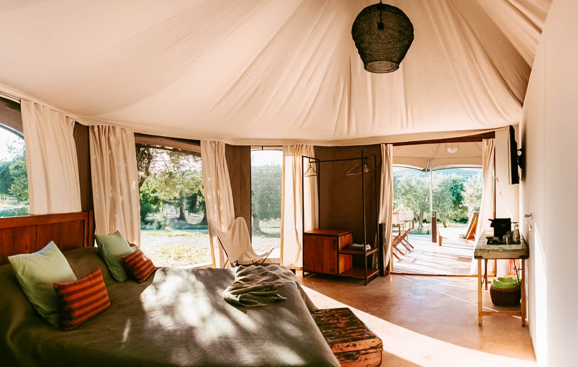 glamping eco-friendly hotels italy