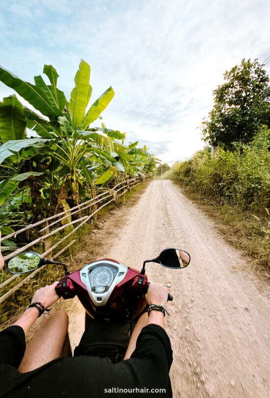 rent a motorbike pai thailand