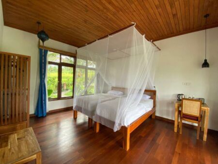 Lesong Hotel and Restaurant