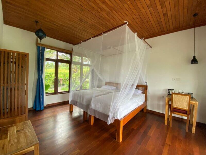 Lesong Hotel and Restaurant