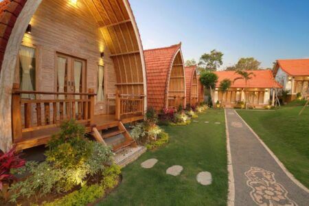 Bukal Sari Villas