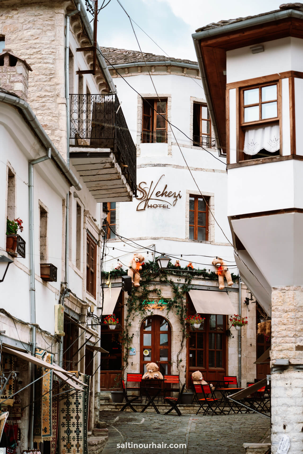 where to stay in gjirokaster albania