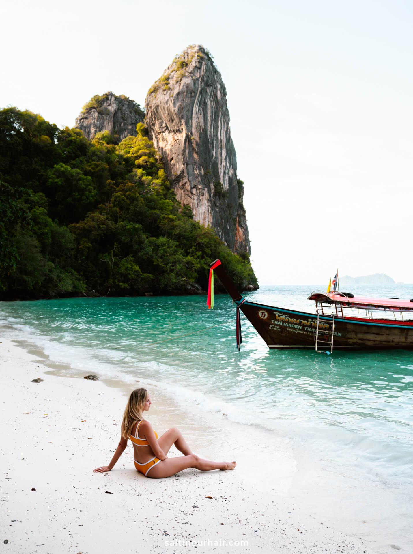 best time to visit thailand for island hopping tour