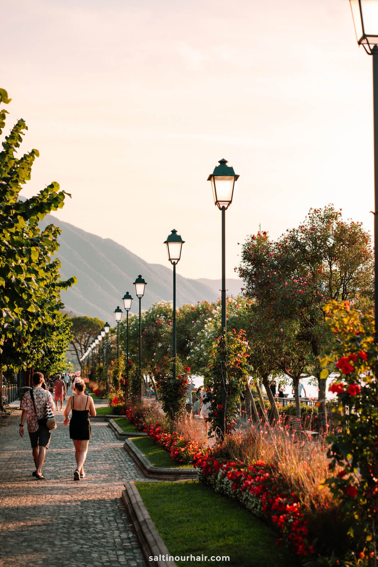 bellagio waterfront promenade italy
