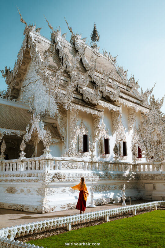 northern Thailand itinerary Chiang Rai white temple