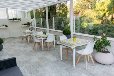 Apollo Bed & Breakfast