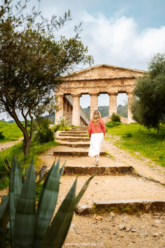 How to Visit the Temple of Segesta