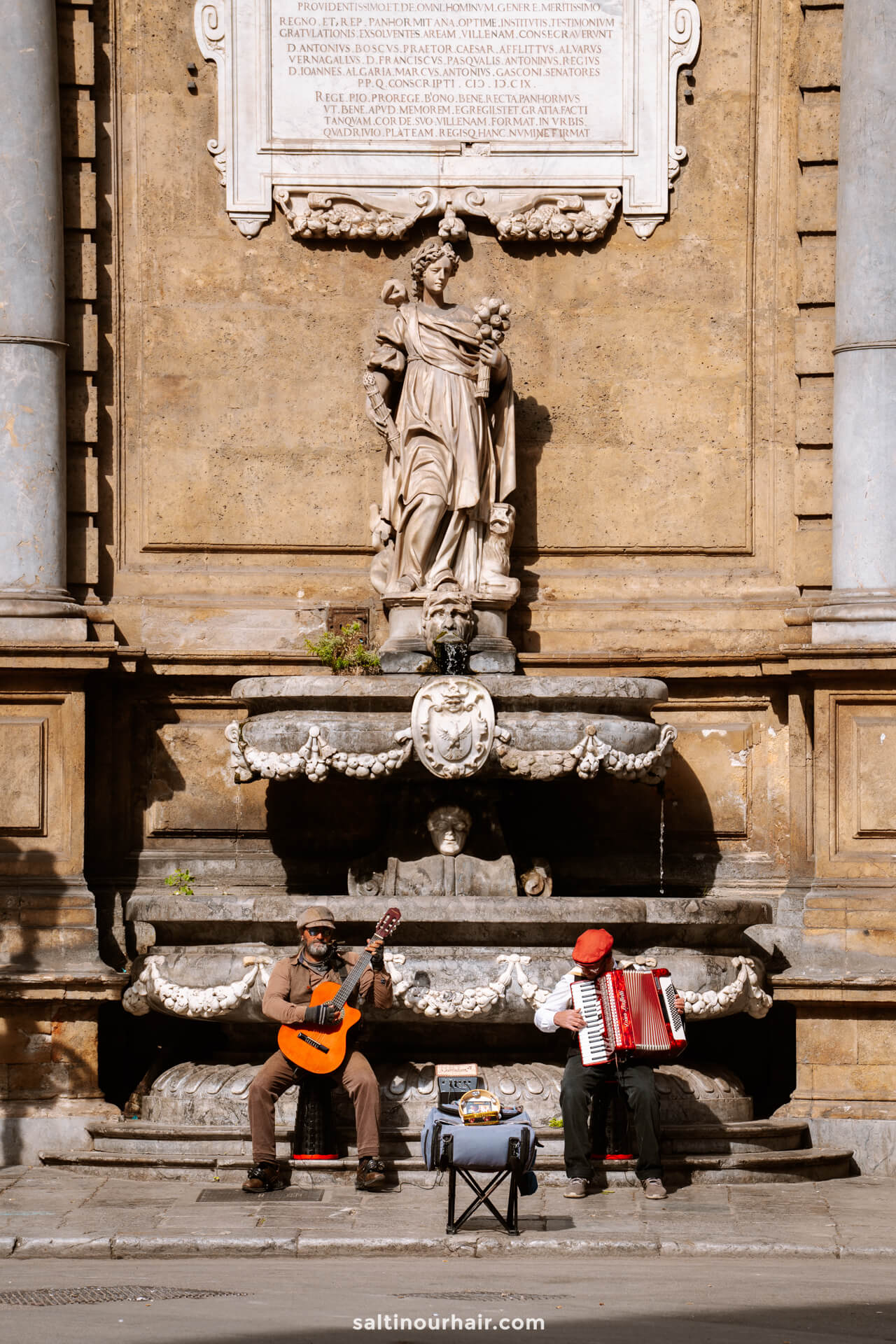 Street performers Palermo italy