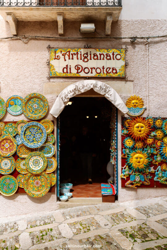 local stores souvenirs Italy Sicily