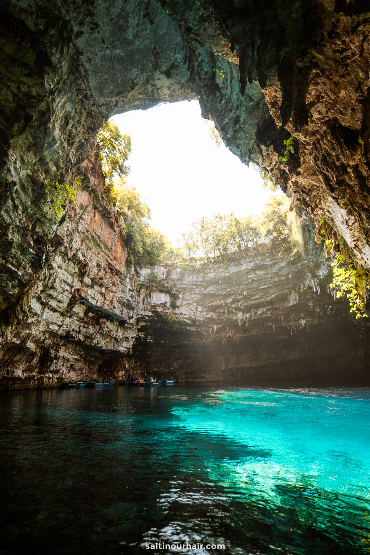 best things to do kefalonia greece melissani cave