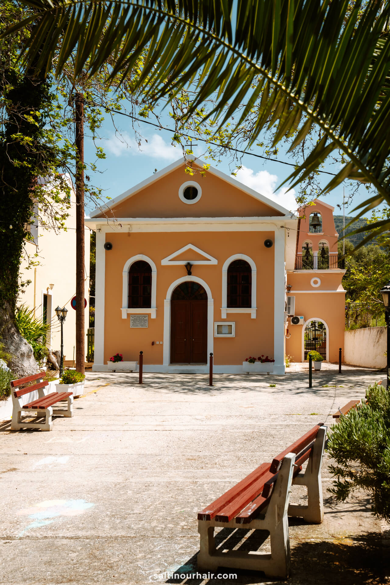 places to visit in kefalonia by car