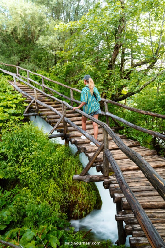 wooden walkway plitvice national park croatia