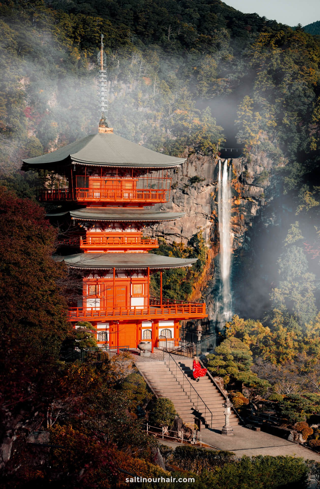 things to do osaka nachi falls temple japan