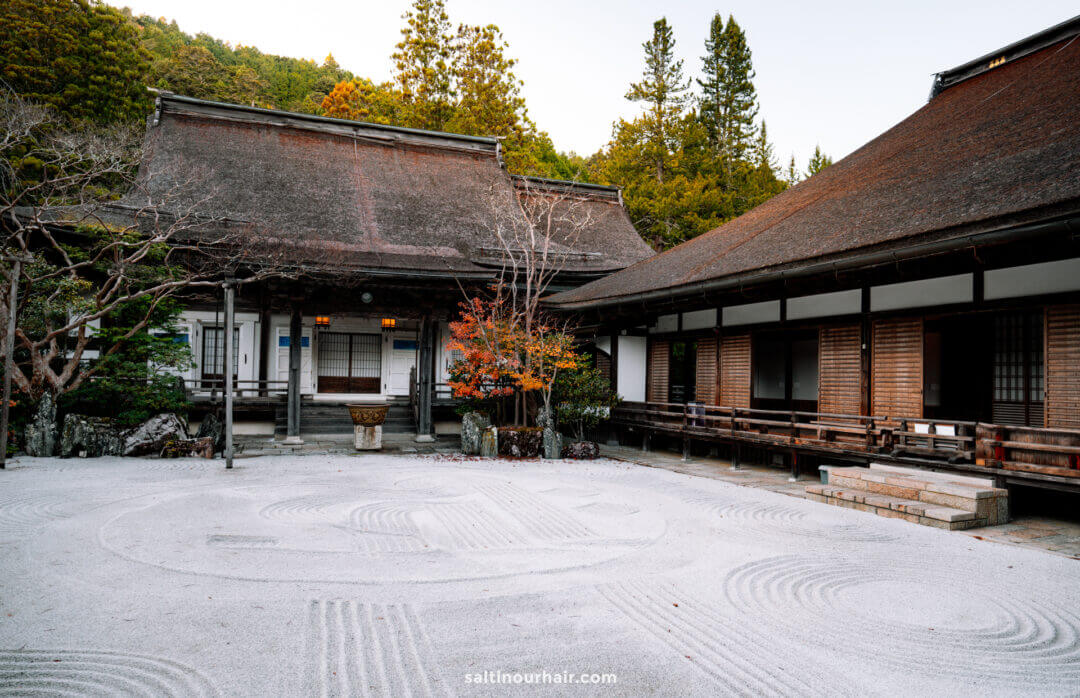Koyasan Temple Stay courtyard