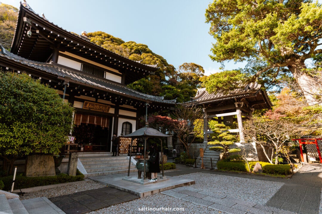 hasedera temple Kamakura Japan