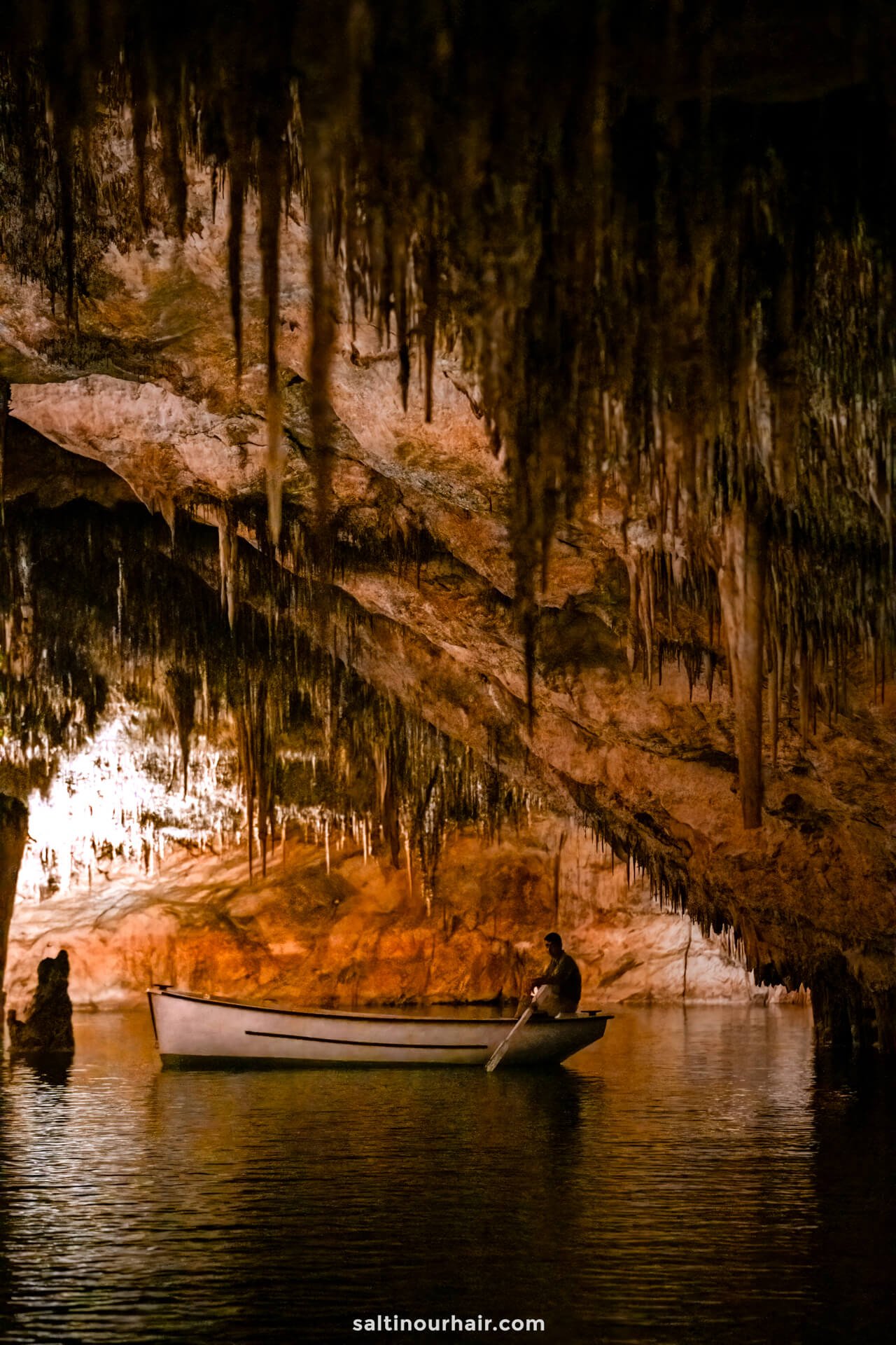 drach caves boat things to do in mallorca