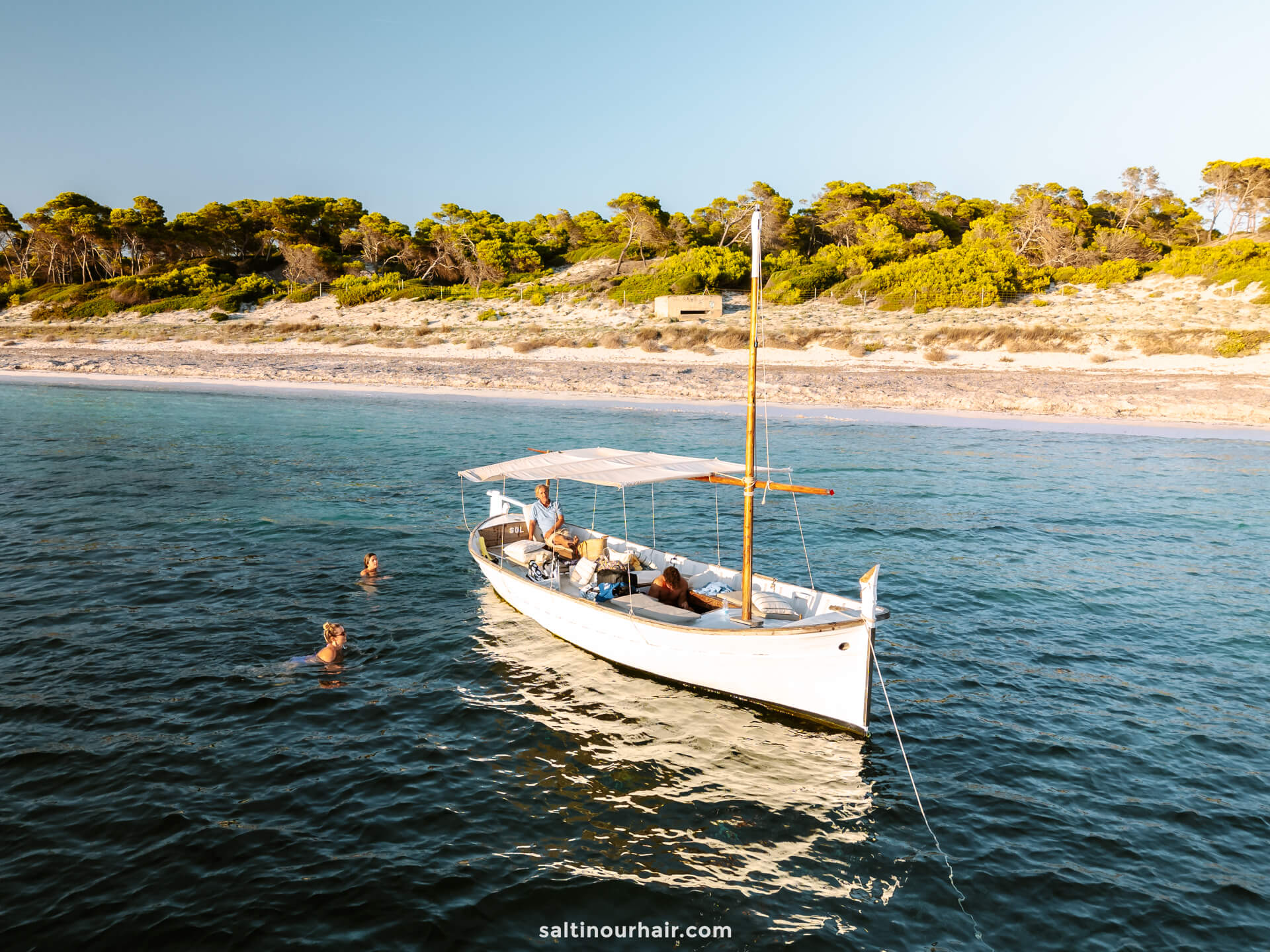 swimming rent a boat things to do in mallorca